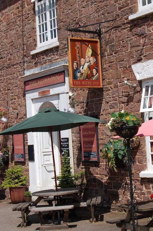 The Mitre Inn Witheridge Esterno foto