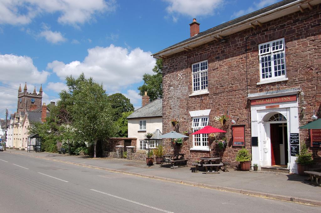 The Mitre Inn Witheridge Esterno foto