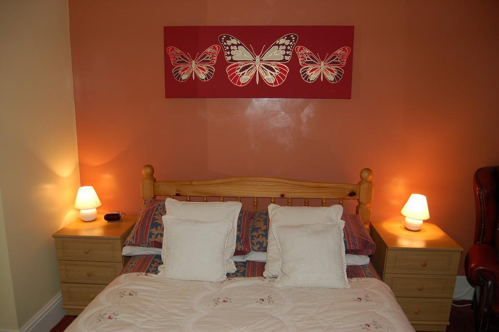 The Mitre Inn Witheridge Camera foto