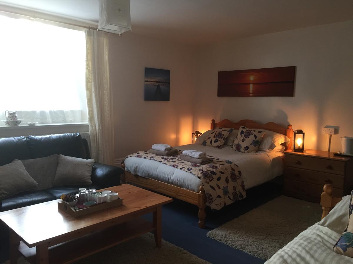The Mitre Inn Witheridge Esterno foto